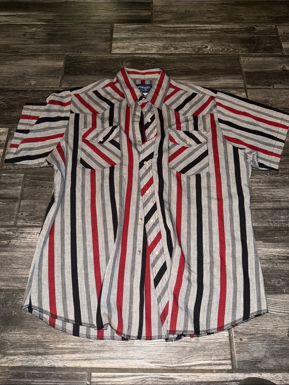 Wrangler Men’s Short Sleeve Stripe Button-Up Shirt in Red, Black & Gray